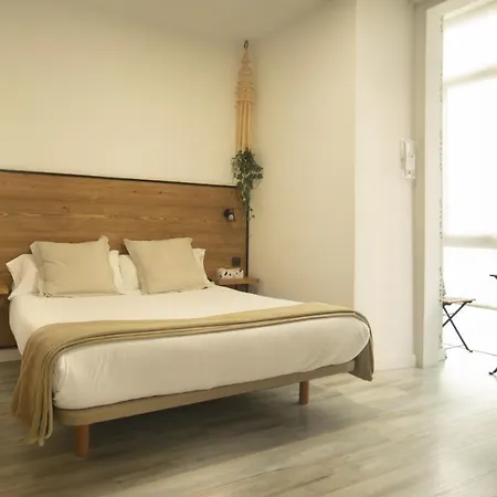Cantiber Hostel *