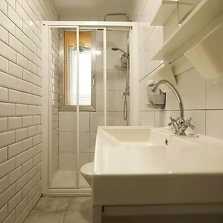 Hostel Cantiber